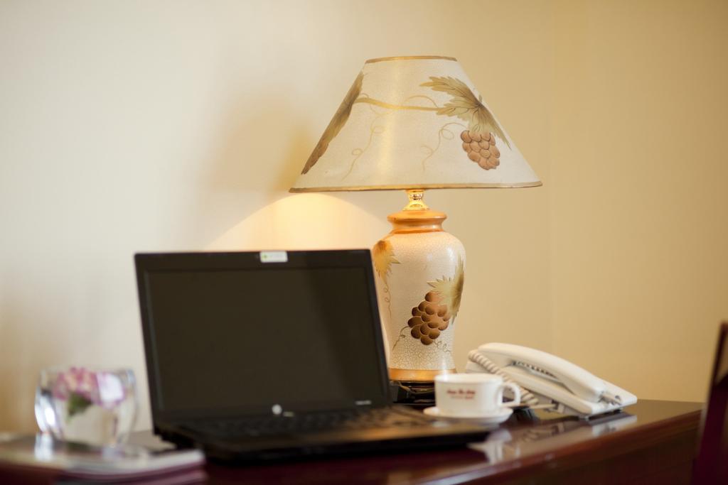 Asean Halong Hotel Ha Long Zewnętrze zdjęcie